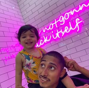 Meet your Posher, Marcos